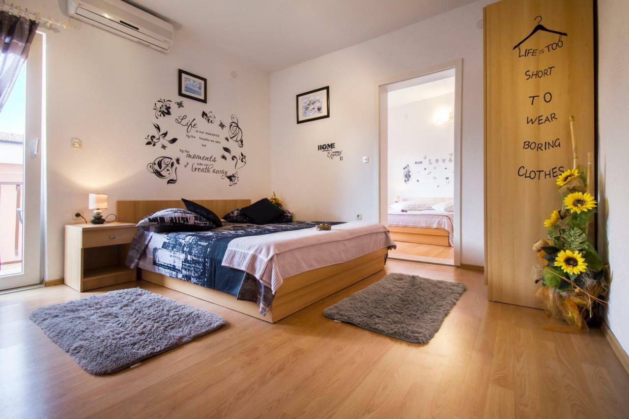 Apartment & Rooms Marigold Baška Voda Exteriér fotografie